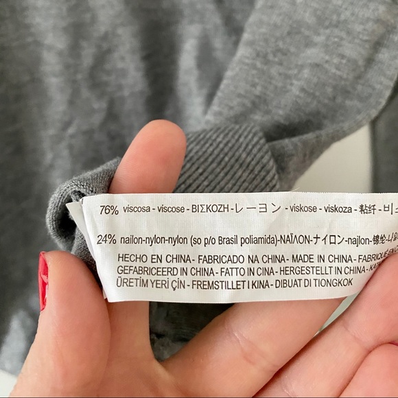 Zara Men. Grey crewneck sweater, new with tags! - Picture 4 of 4